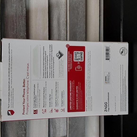 ZAGG Apple iPhone 14/ 13 / 13 Pro Glass Elite Screen Protector - Picture 4 of 5